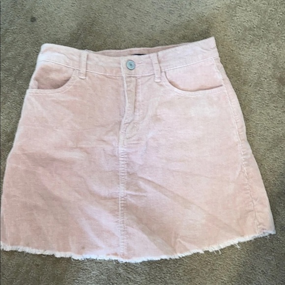 Brandy Melville Dresses & Skirts - Brandy melville skirt Brandy Melville Dresses & Skirts - Brandy melville skirt